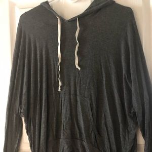 Long sleeve gray t-shirt with a hood